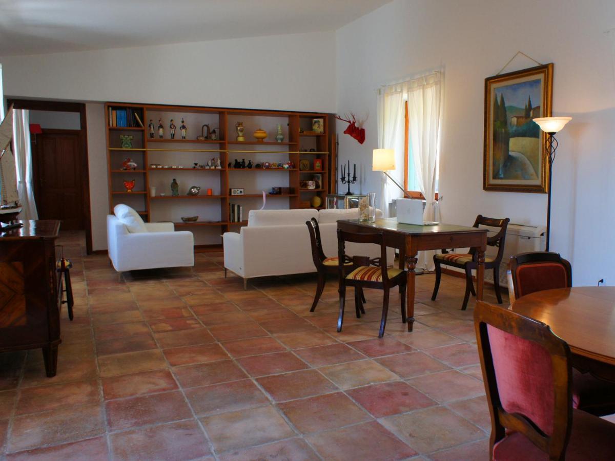 Villa Di Papa' Gaeta Buitenkant foto