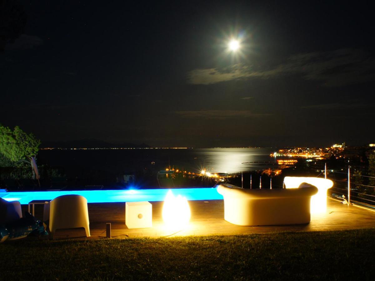 Villa Di Papa' Gaeta Buitenkant foto