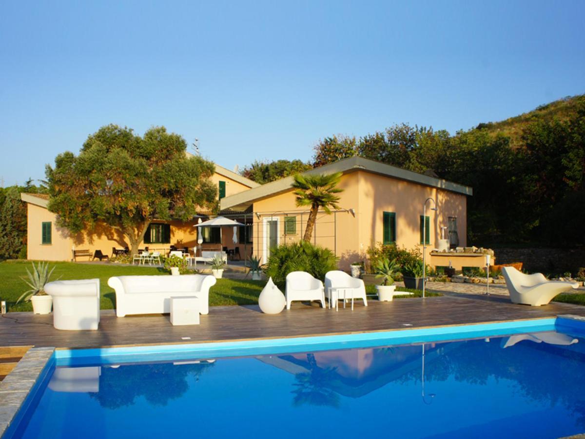 Villa Di Papa' Gaeta Buitenkant foto