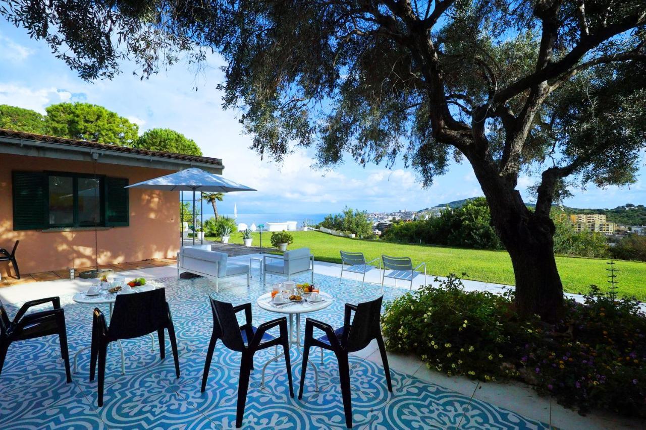 Villa Di Papa' Gaeta Buitenkant foto