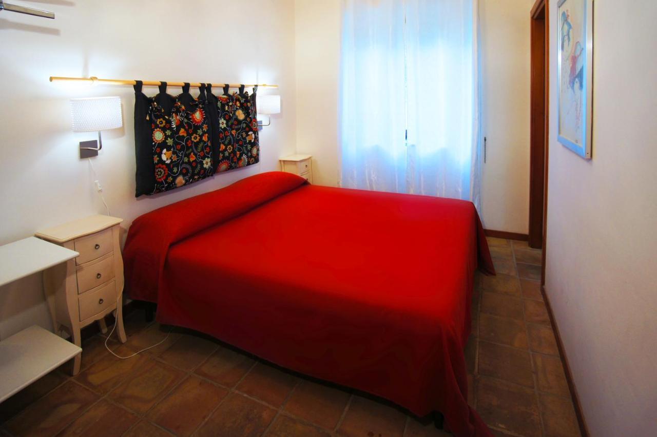 Villa Di Papa' Gaeta Buitenkant foto