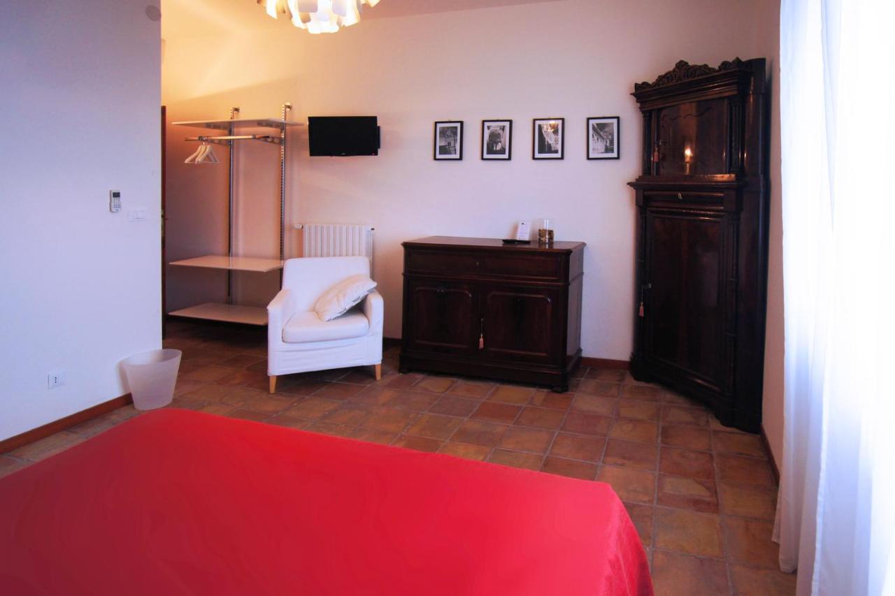 Villa Di Papa' Gaeta Buitenkant foto